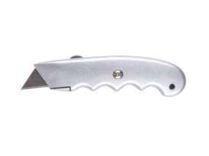 Нож металлический корпус с выдвижным трапецевидным лезвием, ST 0935